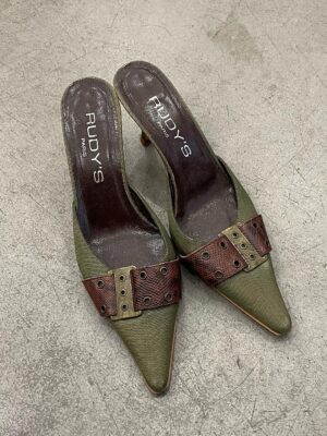 POINTED HEELS WITH BUCKLE (39)