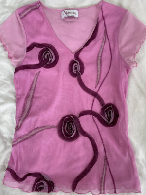 MESH TOP WITH SPIRAL DETAILS