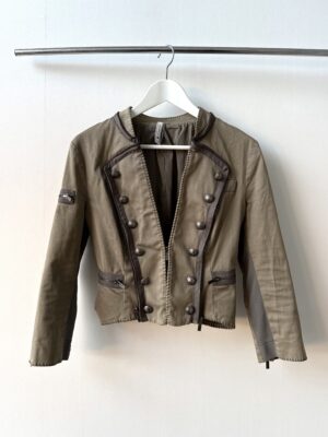 DETAILED JACKET